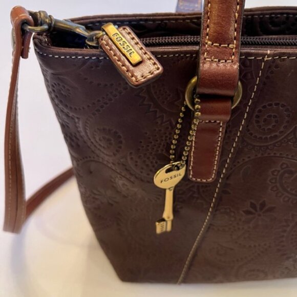 FOSSIL | Brown Floral Tooled Embossed Leather Crossbody or Handbag-EUC - Picture 3 of 16